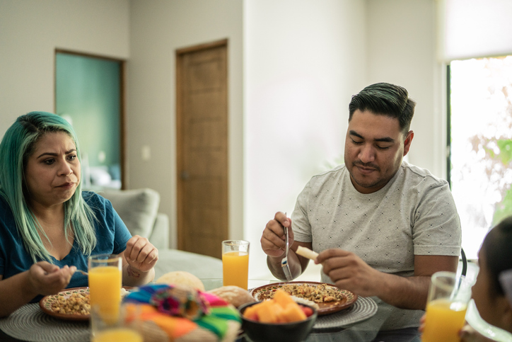 Family eating lunch at home